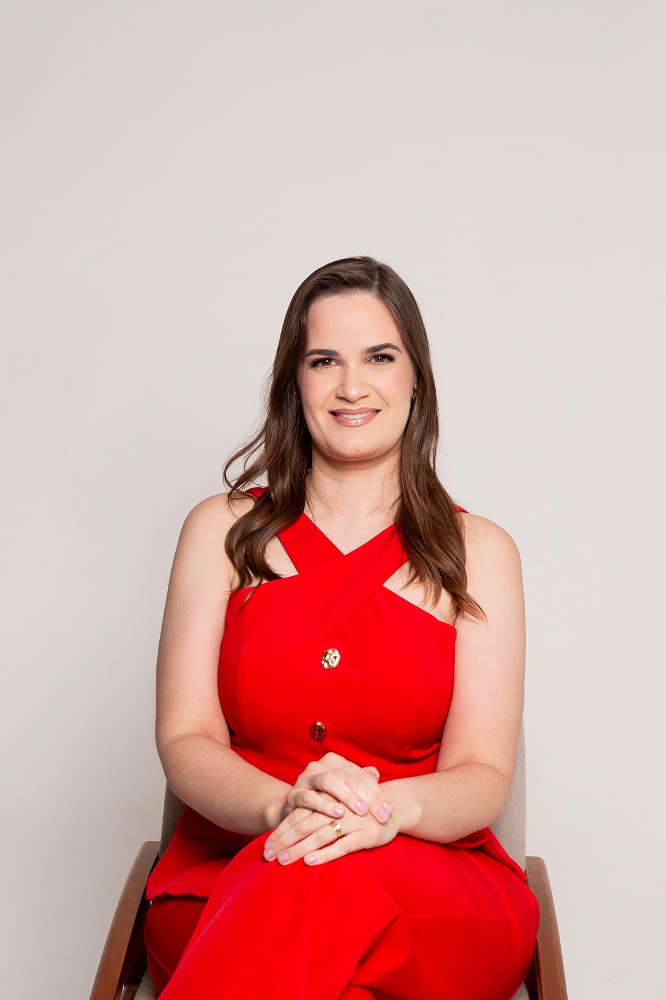 Dra. Rafaela Nunes — médica especialista em tratamento estrutural da celulite